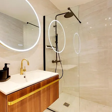 Lumineux 4 Personnes Apartment